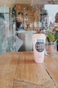 Kaiku Caffè Latte en restaurante de Barcelona